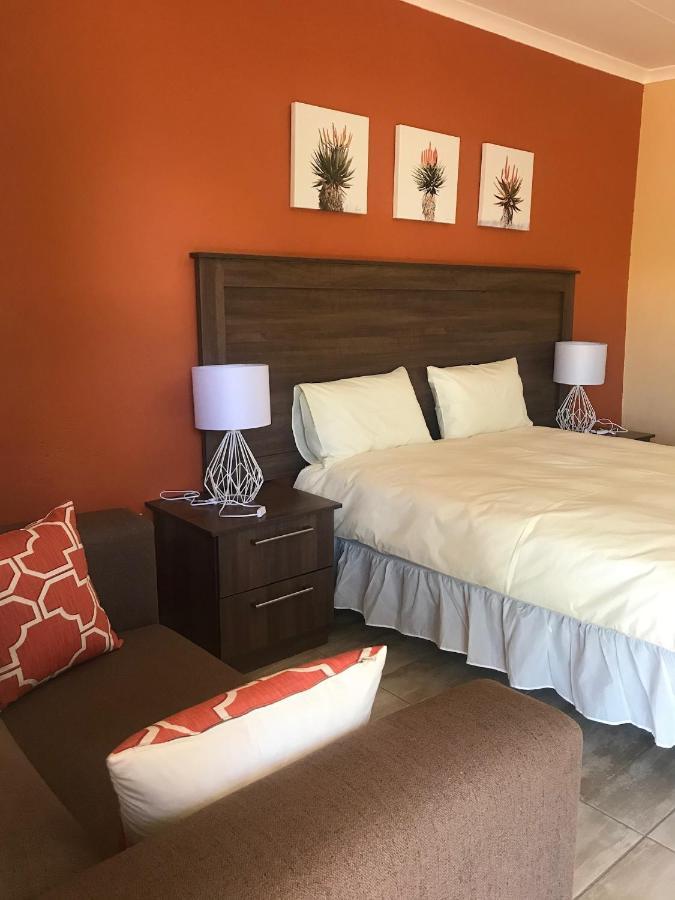 Selons River Lodge Рустенбург Екстериор снимка